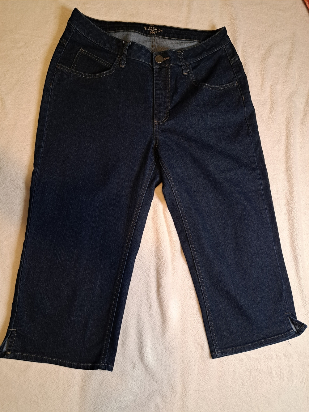 Lee Women's Dark Blue Capri